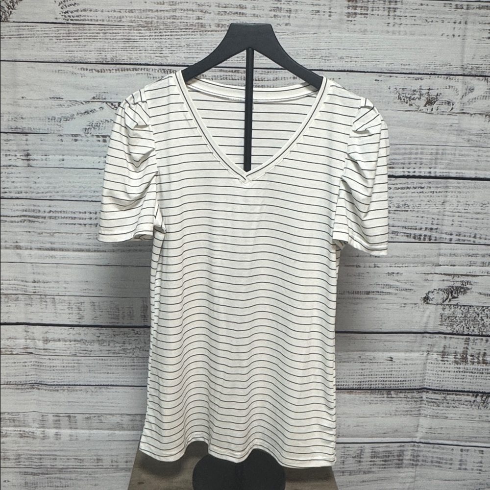 Striped V-Neck Short Sleeve Top